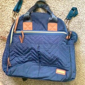 Skip&hop blue baby bag for mom